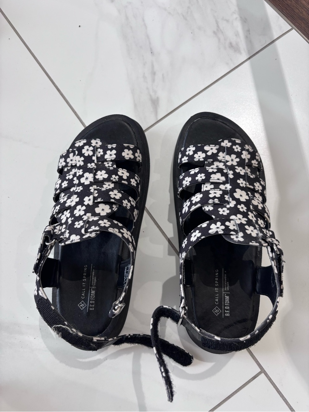 Call It Spring Black & White Floral Strappy Clog Sandals